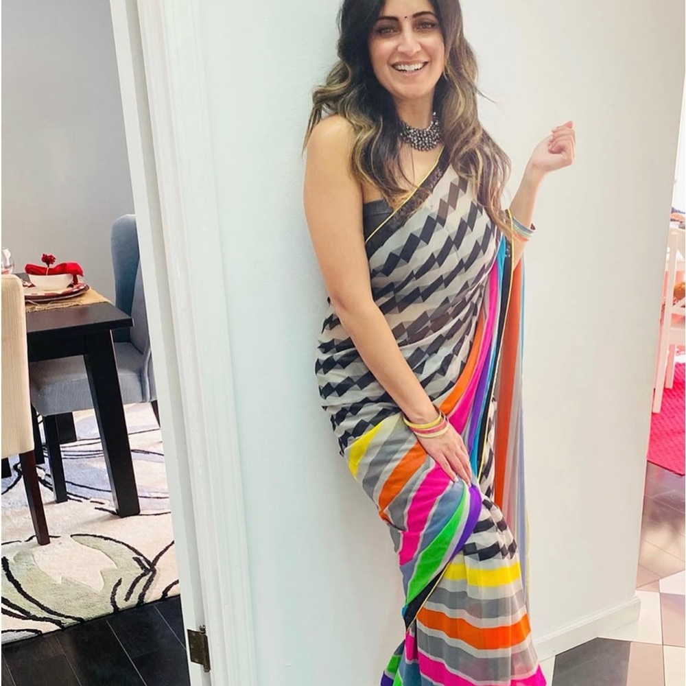 Vibrant Multicolor Striped Saree - Picture 7 of 9